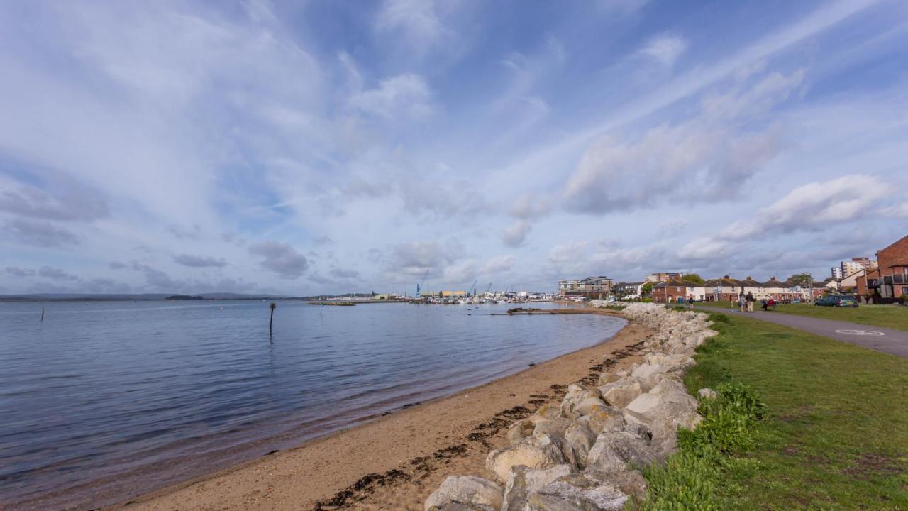 Fantasea Villa Poole Luaran gambar